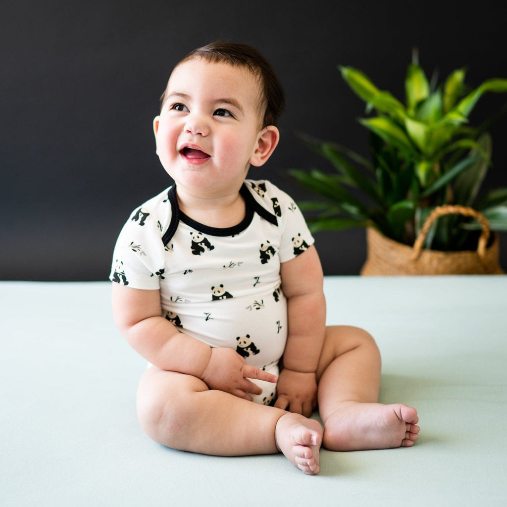 Kyte Baby Bodysuit - Black & White Zen