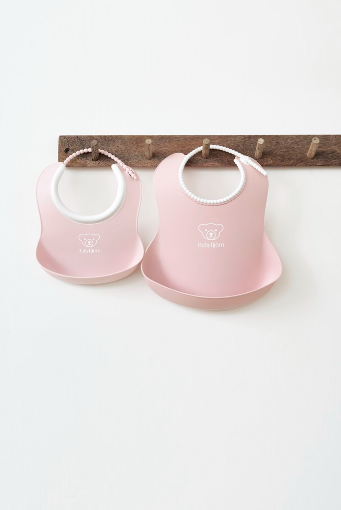 Bjorn Baby Feeding Bib Set Powder - Pink