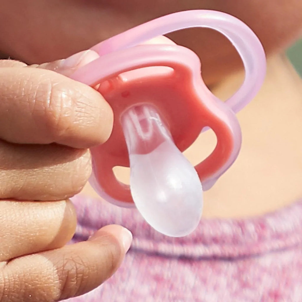 Avent Ultra Air Pacifier 2pk - Pink/Rose 6-18M