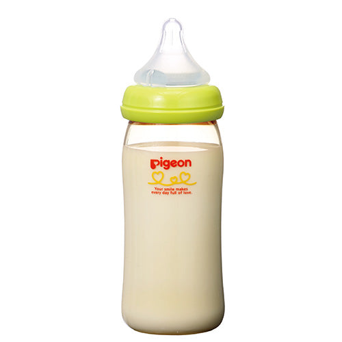 Pigeon Plastic Bottle With Silicone Nipple - Light Green M From 3 Months 240ml 00357