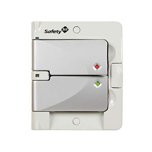 Safety 1st Swing Shut Outlet Cover