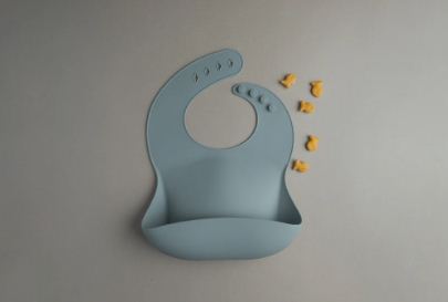 Loulou Lollipop Silicone Bib - Slate