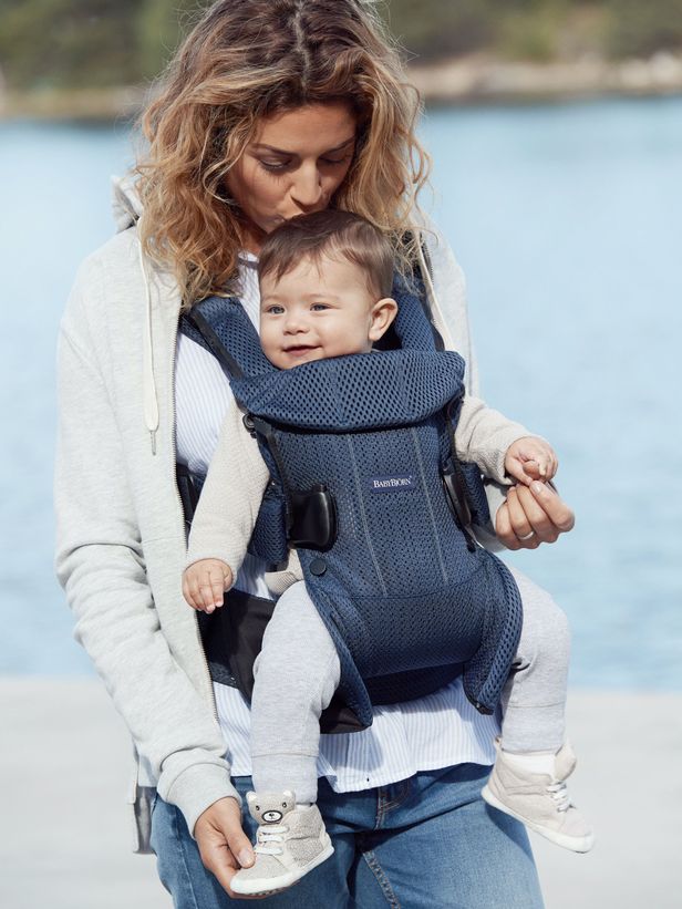 BABYBJÖRN Carrier One 3D Mesh Navy Blue  (FREE Carrier Cover)